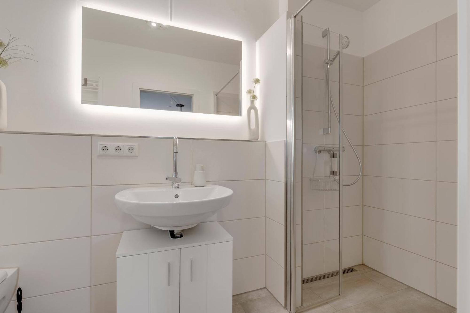 Hüde Seezeit, Ferienhaus Bis Zu 6 Personen, 500 Meter Zum Wasser, Mit Garten מראה חיצוני תמונה